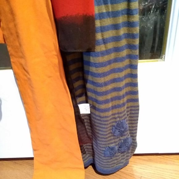 Lot of 5 Scarves- - Picture 3 of 3